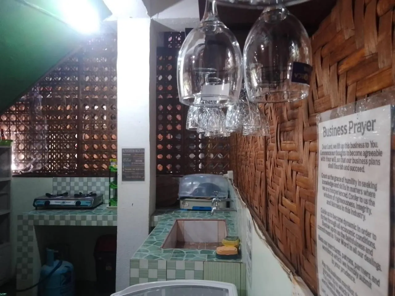 Mischa'S Hostel Dauis 0*,