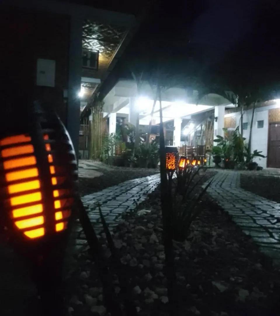 Mischa'S Hostel Dauis Philippines