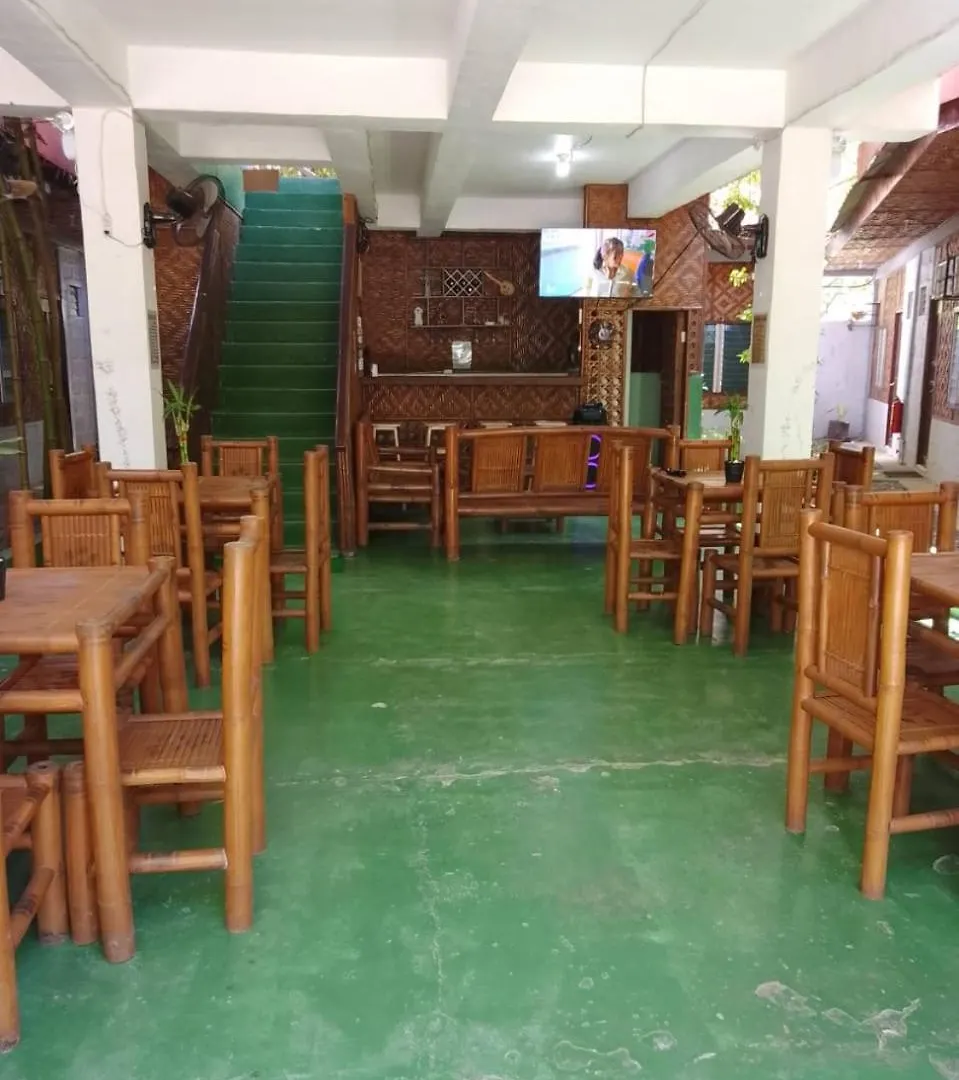 Mischa'S Hostel Dauis 0*,  Philippines